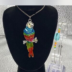 *** 3d “” Iced ^^^  Parrot Pendant Necklace / Bracelet collection ***